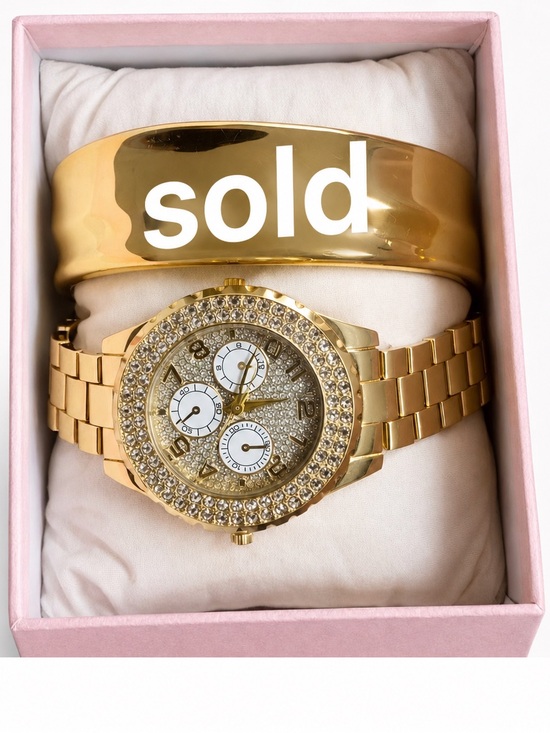 no brand Accessories - Gold Women's Watch and Bracelet Set